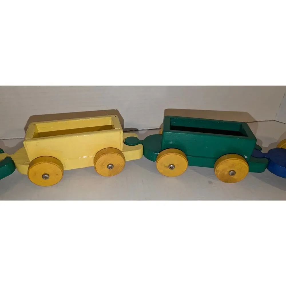 Vintage Interlocking Wooden Handcrafted Train Engine 4 Cars Toy Rare